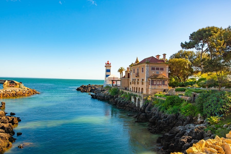 Moving to Portugal
